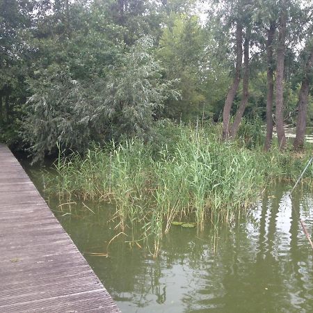 Lake Park Berlare Exteriér fotografie